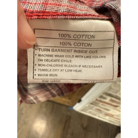 Ariat Womens Shirt Red Plaid Long Sleeve Snap Up Front Pockets Western Studs M - Picture 10 of 11